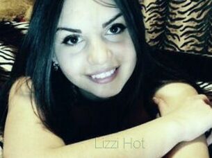 Lizzi_Hot