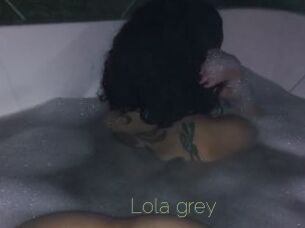 Lola_grey
