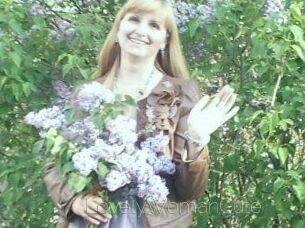 Lovely_WomanCute