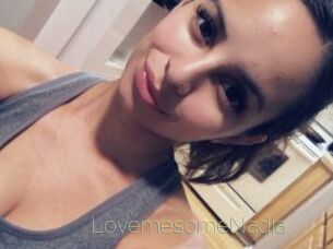 LovemesomeNadia