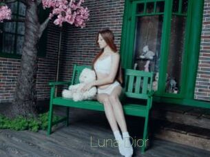 Luna_Dior