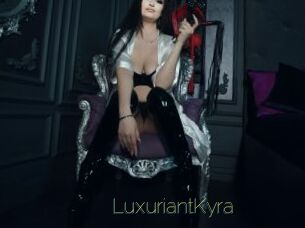 LuxuriantKyra Visio Tchats