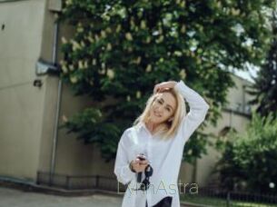 LynnAstra