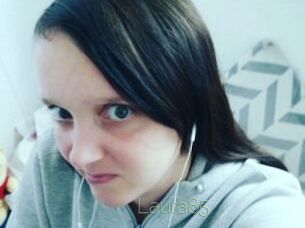 Laura85
