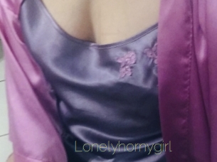 Lonelyhornygirl