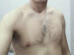 Maksik23