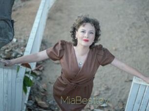 MiaBestley Visio Tchats