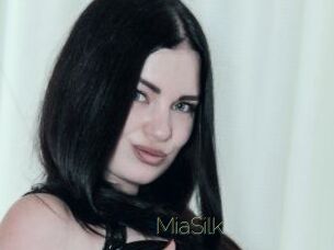 MiaSilk