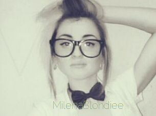 MilenaBlondiee