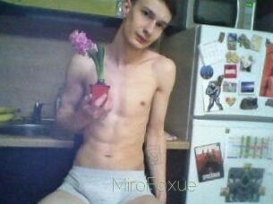 MiroFoxue