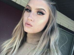 MissStella_Xo