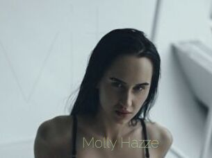 Molly_Hazze