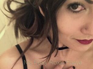 Ms_Foxy_Roxie_Freya