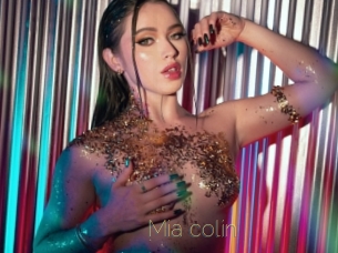 Mia_colin