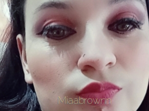 Miaabrownn