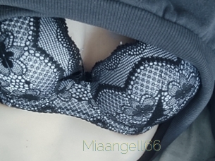 Miaangell66