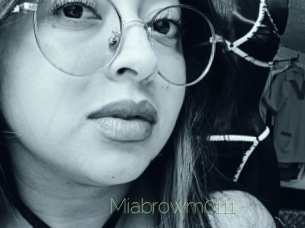 Miabrowm0111