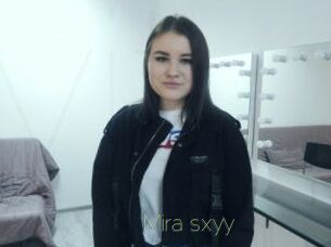 Mira_sxyy