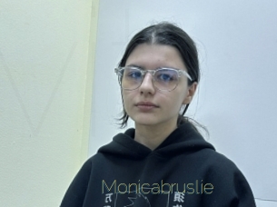 Monicabruslie