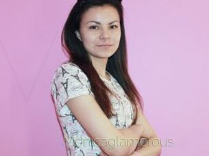 Monicaglamorous