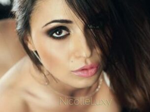 NicolleLuxy Visio Tchats