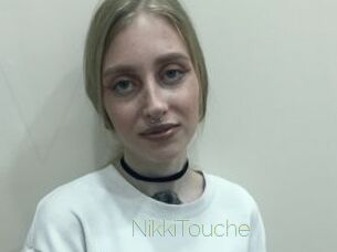 NikkiTouche