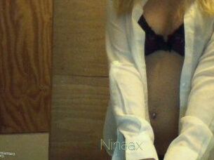 Ninaax