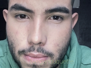 Nieganduquette
