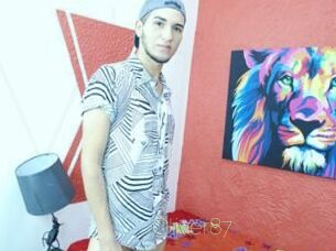 Oliver87