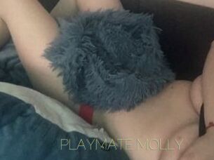 PLAYMATE_MOLLY