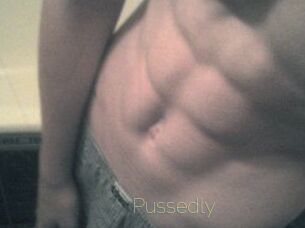 Pussedly