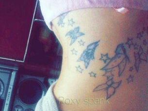 Roxy_spank