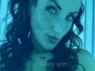 Riley_sinn