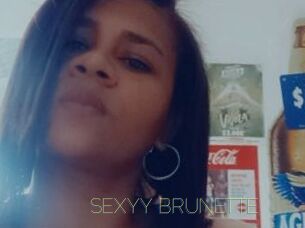 SEXYY_BRUNETTE