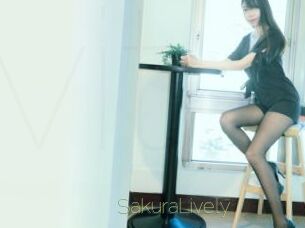 SakuraLively