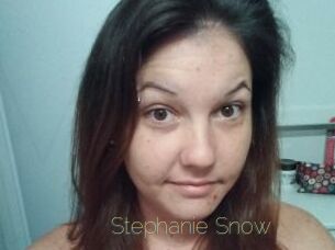 Stephanie_Snow