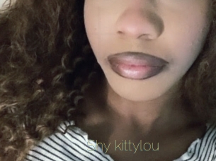 Shy_kittylou