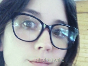 Shyhotwife