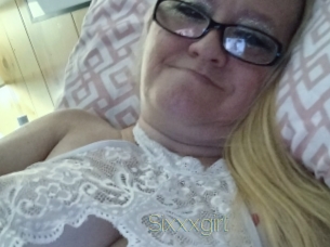 Sixxxgirl