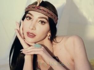 Tiny_tease_x