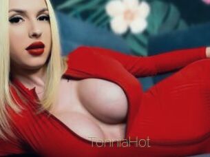 TonniaHot