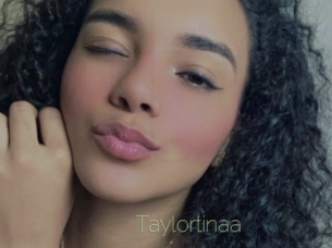 Taylortinaa