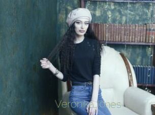 VeronikaJones