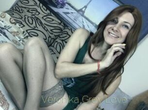 Veronika_Grey_Love