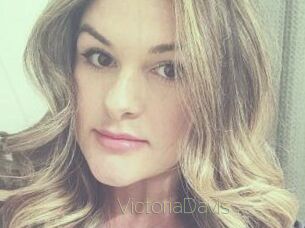 Victoria_Davis