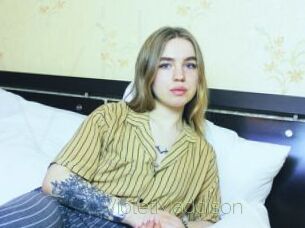 VioletMaddison