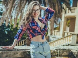 Verysexyshygirl