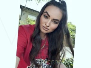 Viviennee