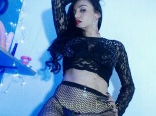 Yuliana_Foxx