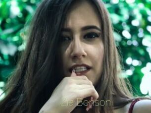Zia_Benson